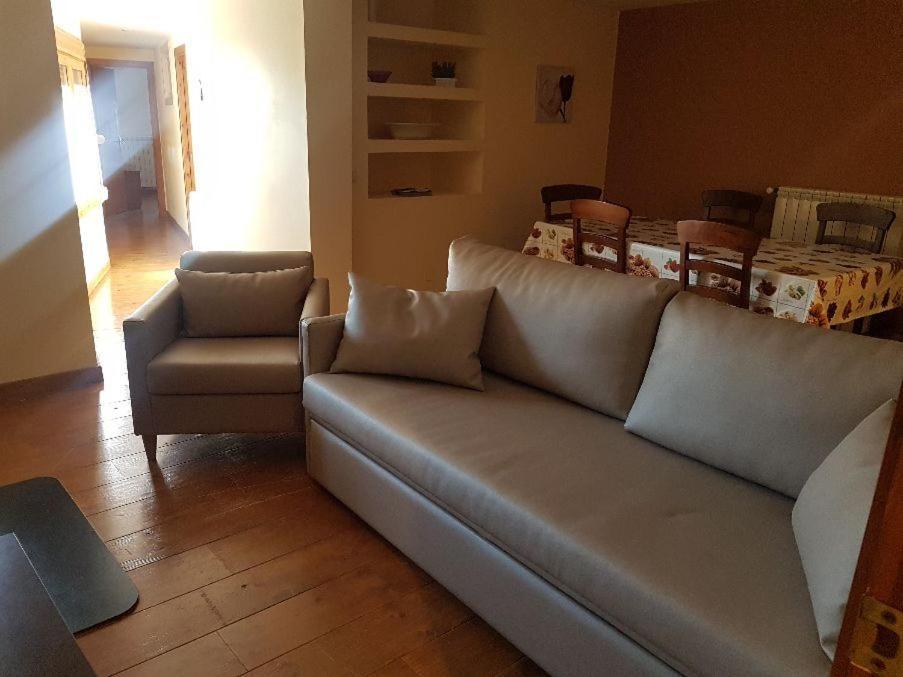 Cal Duran Apartment Bellver De Cerdanya ภายนอก รูปภาพ