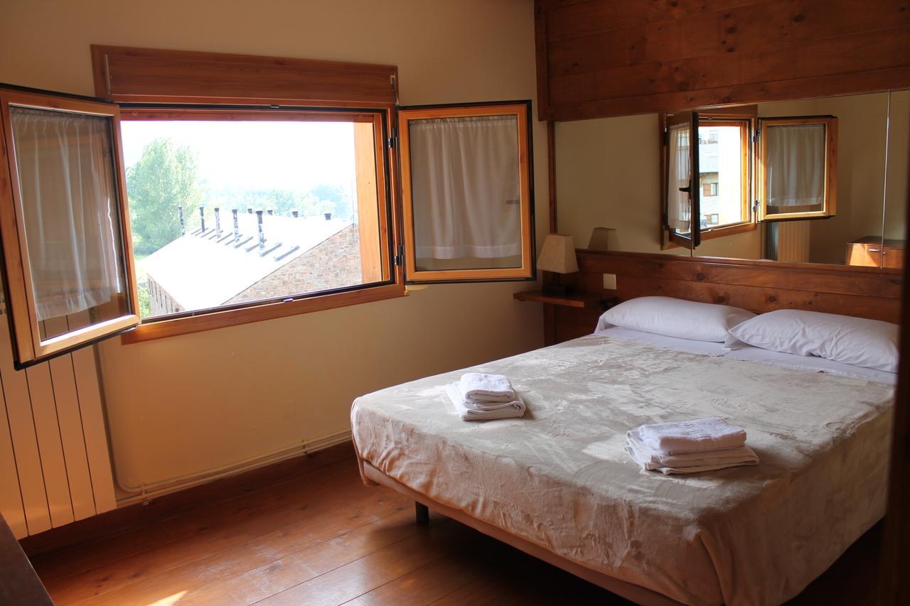 Cal Duran Apartment Bellver De Cerdanya ภายนอก รูปภาพ