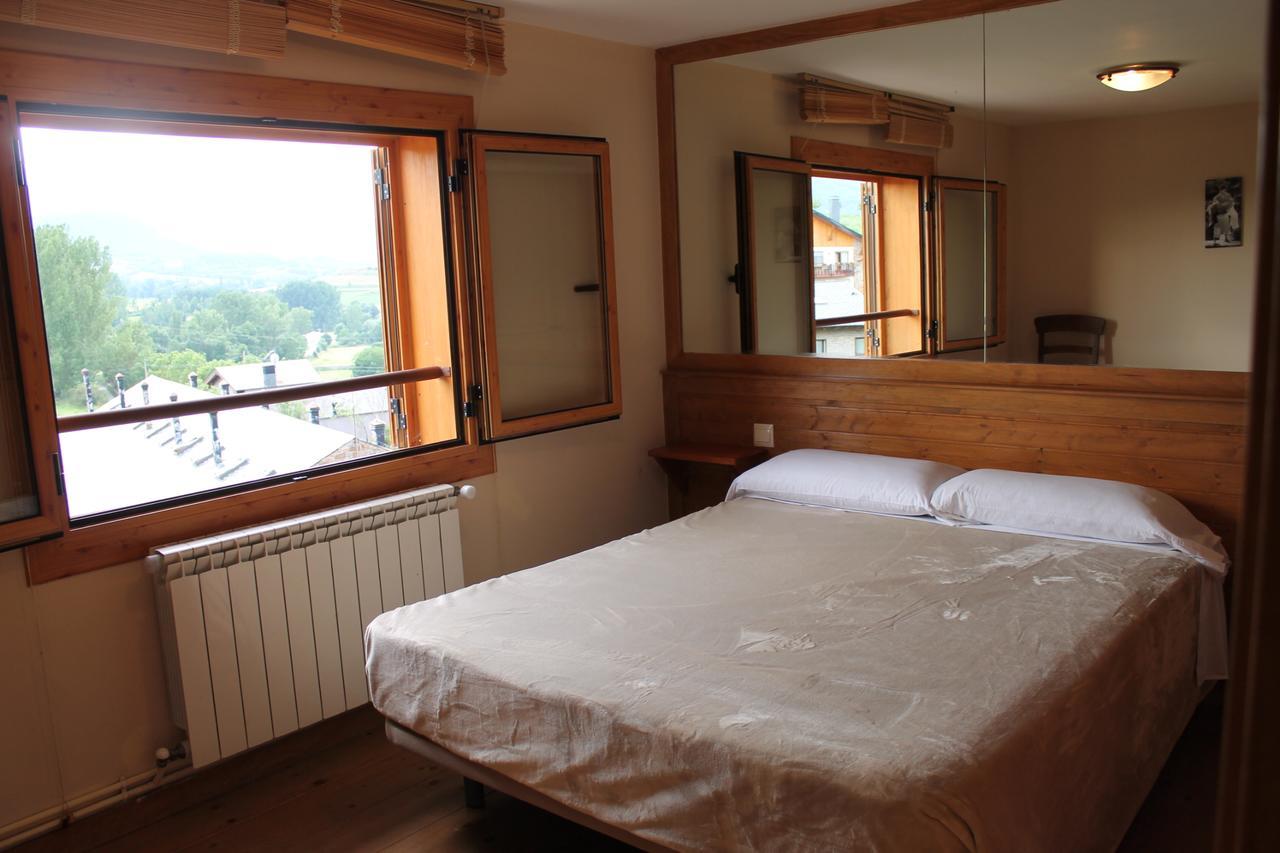 Cal Duran Apartment Bellver De Cerdanya ภายนอก รูปภาพ